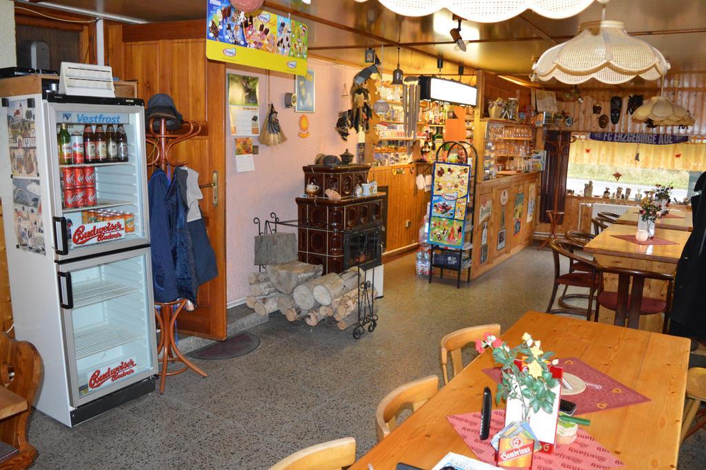 Penzion54 & Restaurace Ostrov  Buitenkant foto